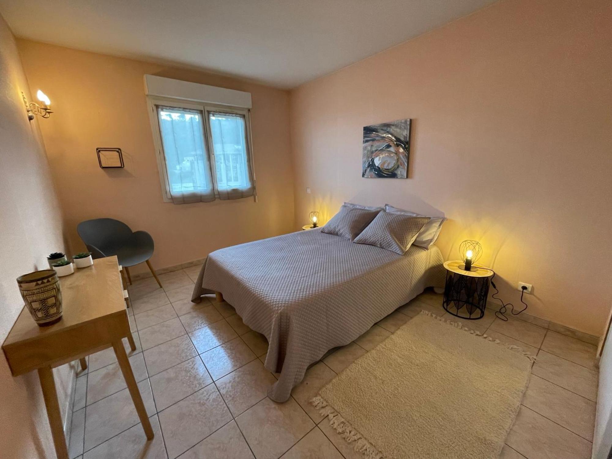 Grand T2 Proche Centre Ville, Vue Mer Et Montagne Bastia  Ngoại thất bức ảnh