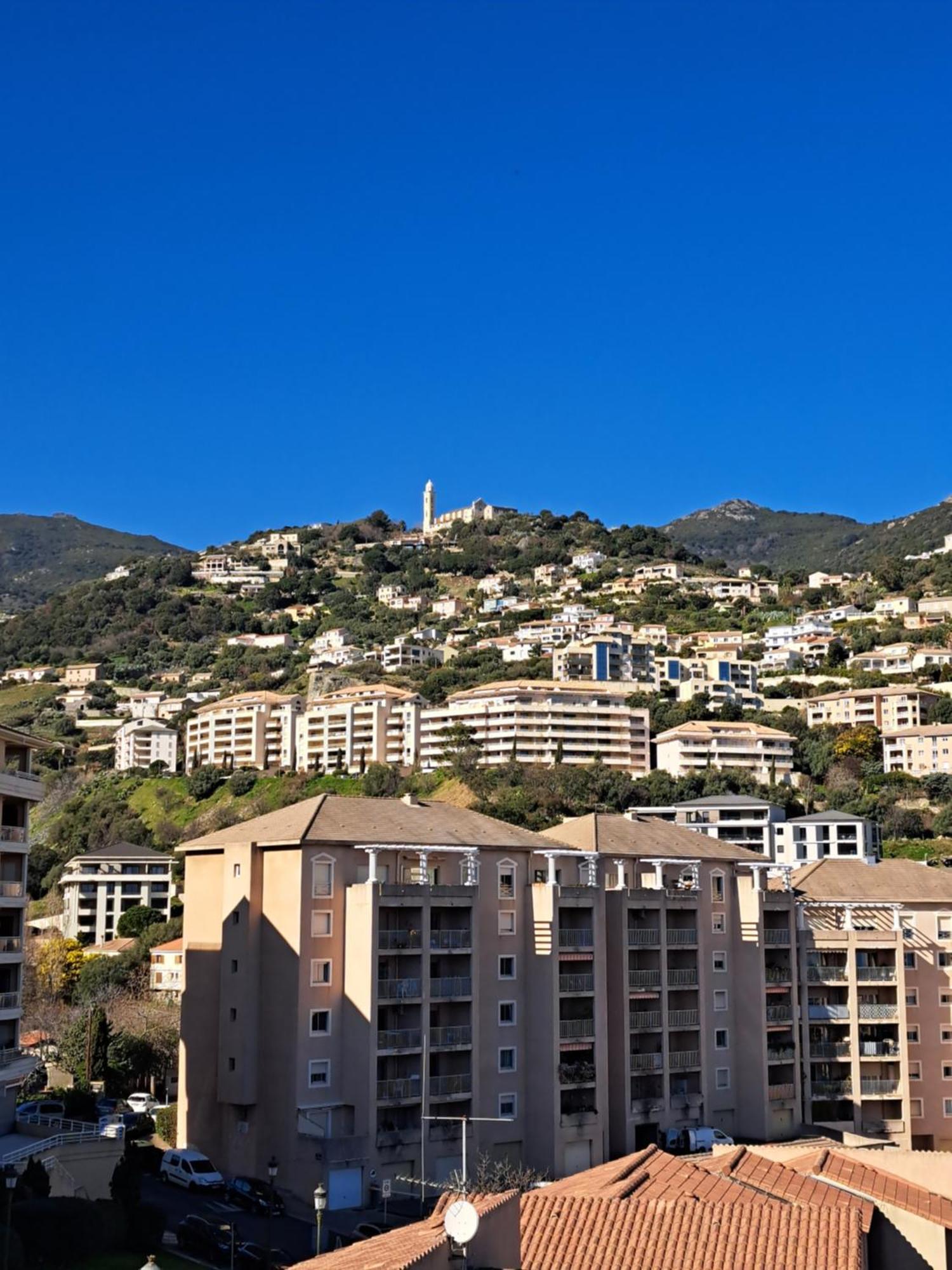 Grand T2 Proche Centre Ville, Vue Mer Et Montagne Bastia  Ngoại thất bức ảnh